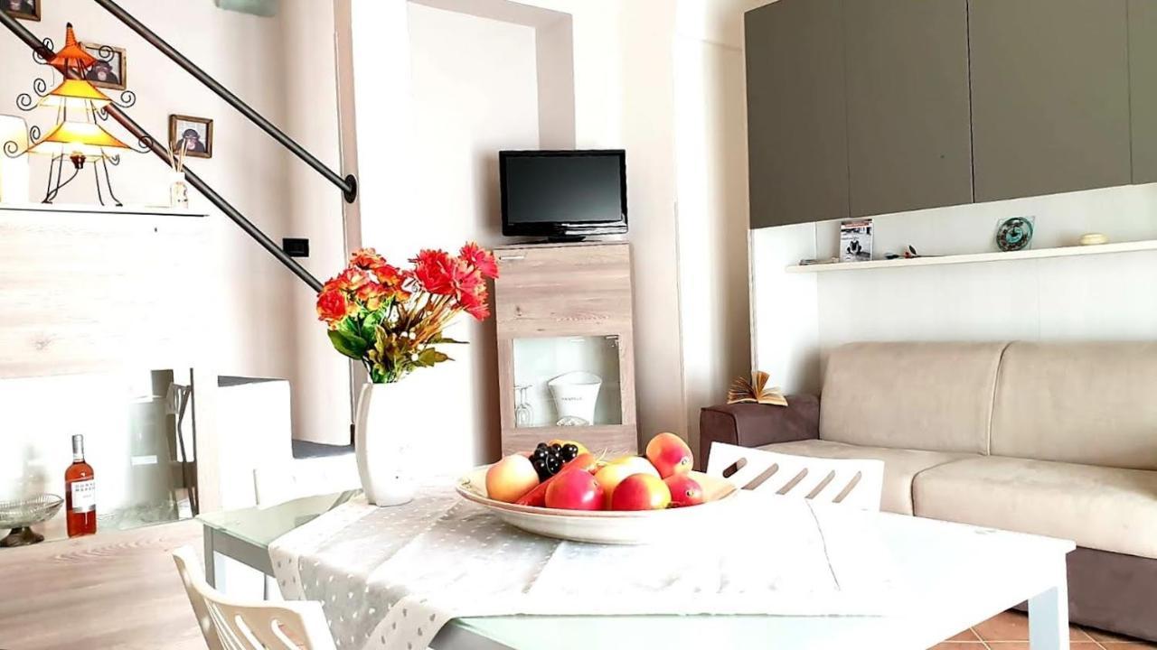 オストゥーニCasa Victoriaアパートメント エクステリア 写真
