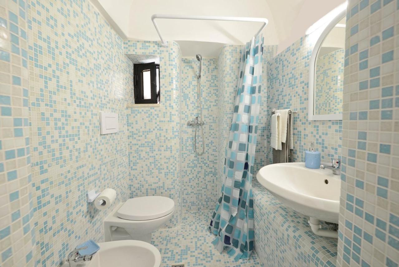オストゥーニCasa Victoriaアパートメント エクステリア 写真
